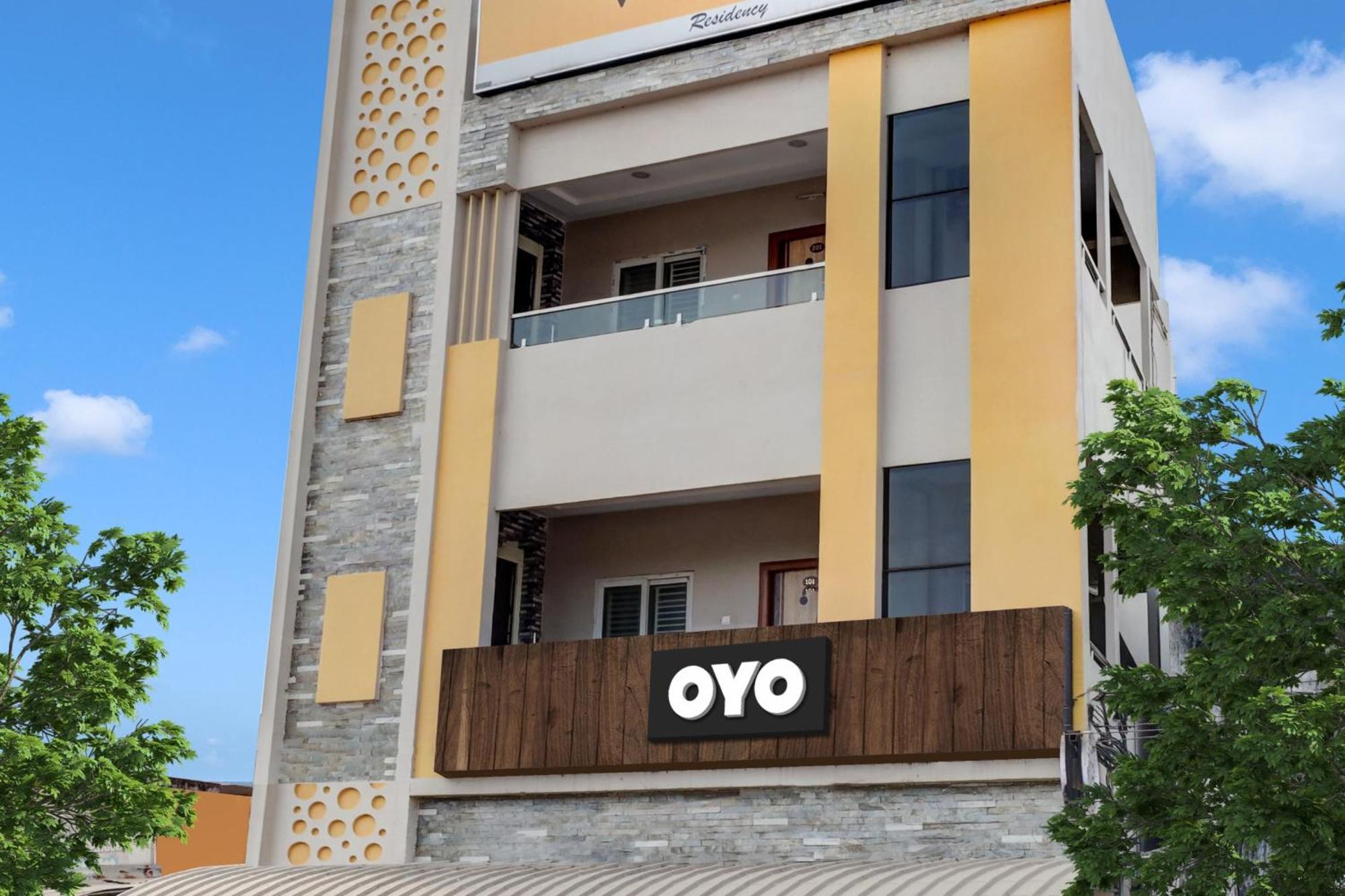 Hotel O Vara Residency Rājahmundry Exterior foto
